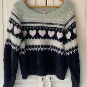 Gorgeous Victoria’s Secret Sweater 😍